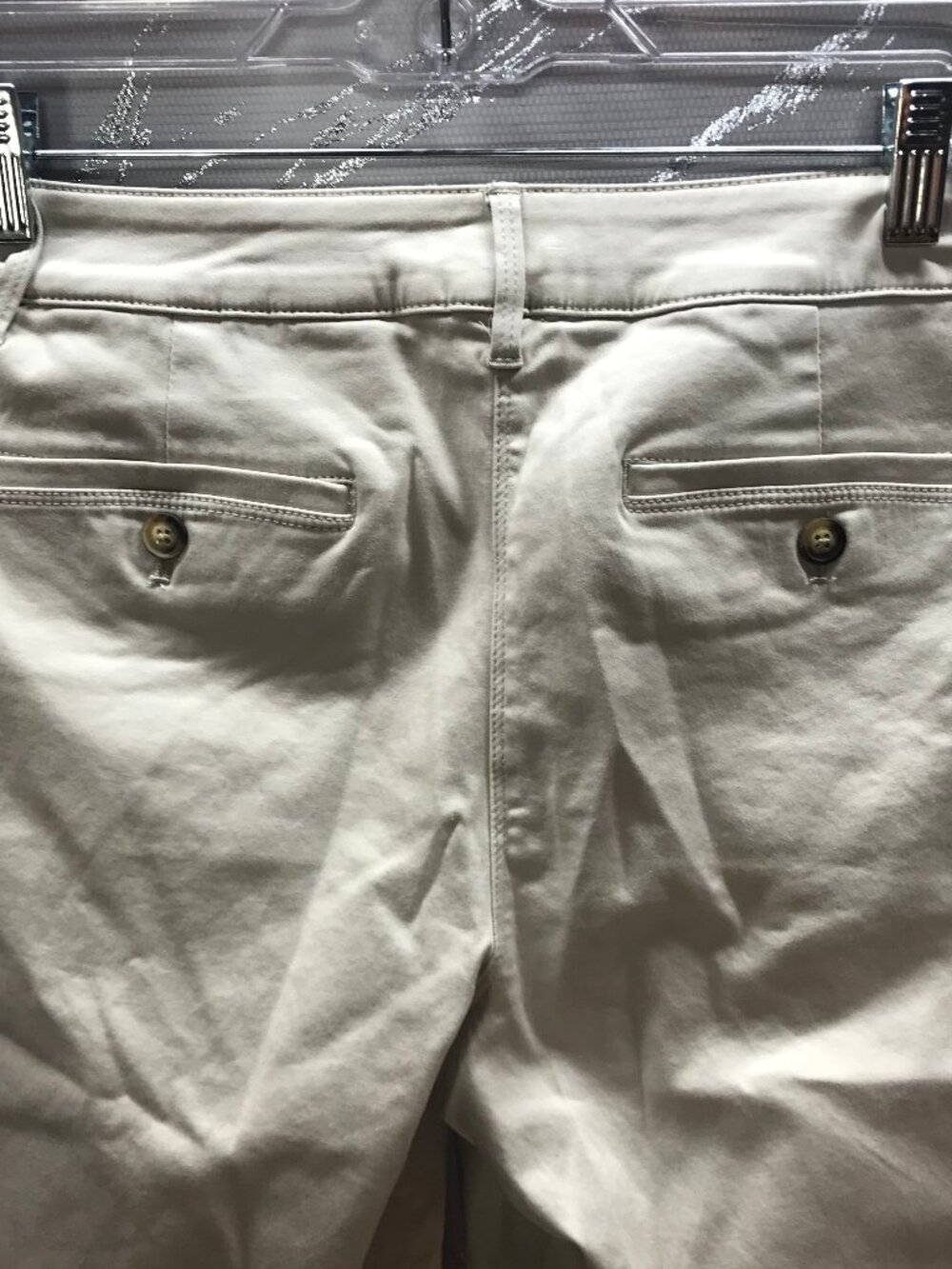 ommy Bahama Women's Khaki Shorts - Picture 4 of 4